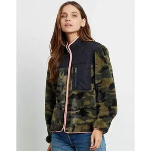 Rails Wesley Camo Quilt Patch Fleece Jacket Womens S Zip Front Green Brown Soft
